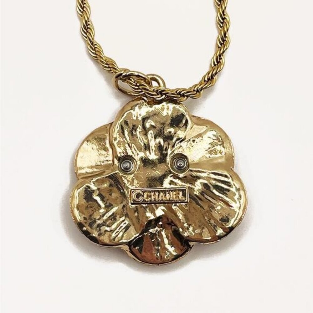 CHANEL CC Charm Pendant Camellia Black on Necklace Gold Plated Chain - Picture 9 of 10